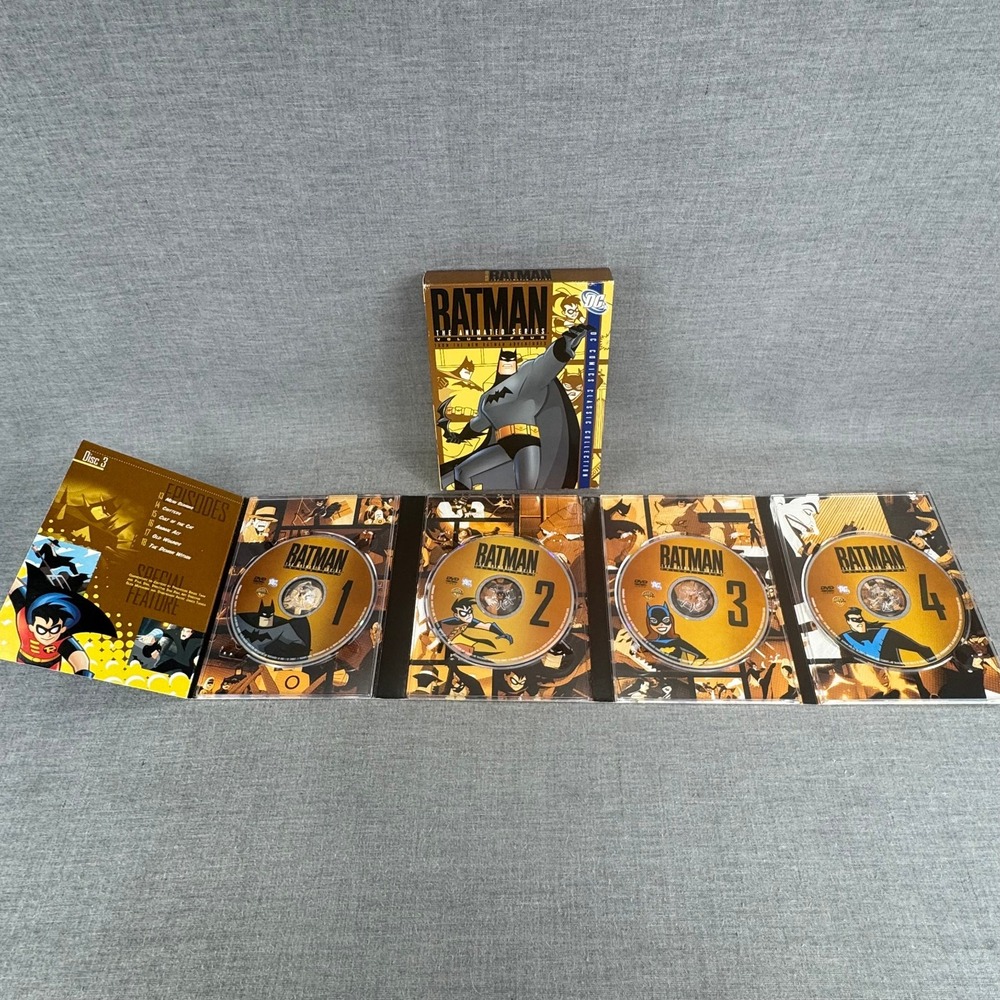Batman The Animated Series Volumes 1 2 3 4 DVD 16 Disc Complete Set Tested - Picture 9 of 9